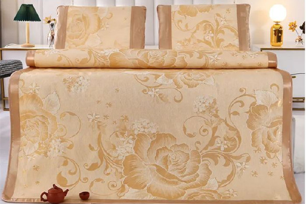 冰絲涼席和乳膠涼席哪個(gè)比較好 冰絲涼席用什么材料做的 冰絲涼席和乳膠涼席哪個(gè)比較好 冰絲涼席用什么材料做的