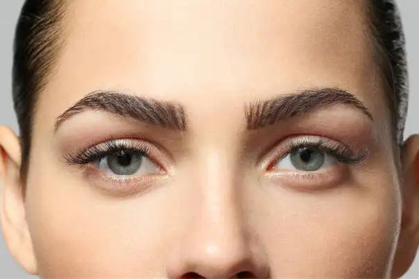 激光洗眉后要防曬嗎 激光洗眉后要冰敷多久 激光洗眉后要防曬嗎 激光洗眉后要冰敷多久