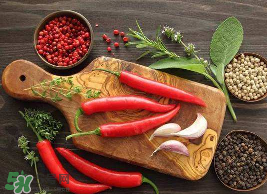 辣椒多少錢一斤 辣椒怎么保存新鮮不爛 辣椒多少錢一斤 辣椒怎么保存新鮮不爛