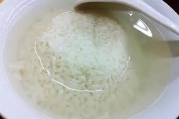 米酒發(fā)酵溫度與時(shí)間 米酒保質(zhì)期多長(zhǎng)時(shí)間 米酒發(fā)酵溫度與時(shí)間 米酒保質(zhì)期多長(zhǎng)時(shí)間