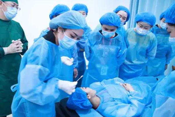 豐耳垂有風險嗎 豐耳垂有必要嗎 豐耳垂有風險嗎 豐耳垂有必要嗎