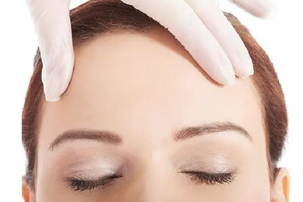 豐額頭用什么方法最好 額頭填充可以永久嗎 豐額頭用什么方法最好 額頭填充可以永久嗎