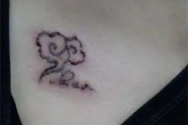 洗紋身會(huì)不會(huì)很疼 洗紋身什么感覺 洗紋身會(huì)不會(huì)很疼 洗紋身什么感覺