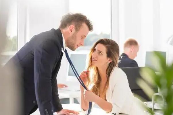 精神出軌有什么危害 精神出軌和生理出軌哪個更嚴重 精神出軌有什么危害 精神出軌和生理出軌哪個更嚴重