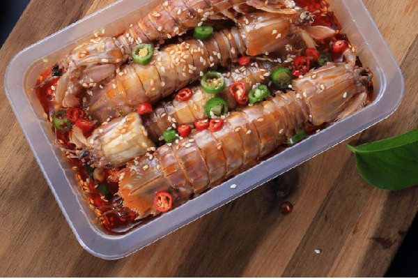 皮皮蝦有綠色東西怎么回事 皮皮蝦綠色能吃嗎 皮皮蝦有綠色東西怎么回事 皮皮蝦綠色能吃嗎