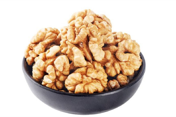 核桃仁的功效與作用 核桃仁對頭發(fā)的作用 核桃仁的功效與作用 核桃仁對頭發(fā)的作用