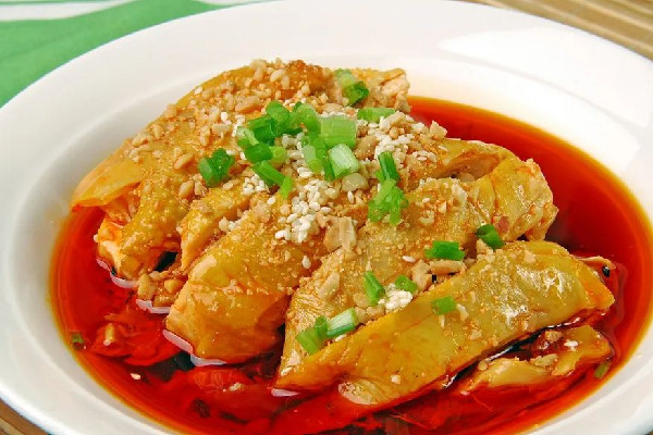 口水雞要煮多久才熟 口水雞的制作方法 口水雞要煮多久才熟 口水雞的制作方法