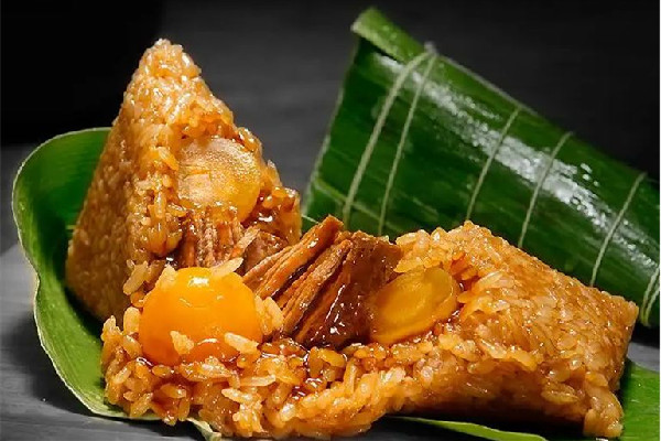 成品粽子是生的還是熟的 成品粽子可以直接吃嗎 成品粽子是生的還是熟的 成品粽子可以直接吃嗎