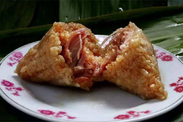 粽子要加食用堿嗎 粽子加堿水的作用 粽子要加食用堿嗎 粽子加堿水的作用