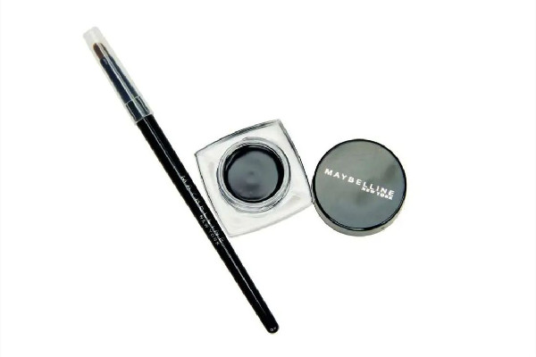 眼線膏用什么工具畫 眼線膏可以用來畫眉毛嗎 眼線膏用什么工具畫 眼線膏可以用來畫眉毛嗎