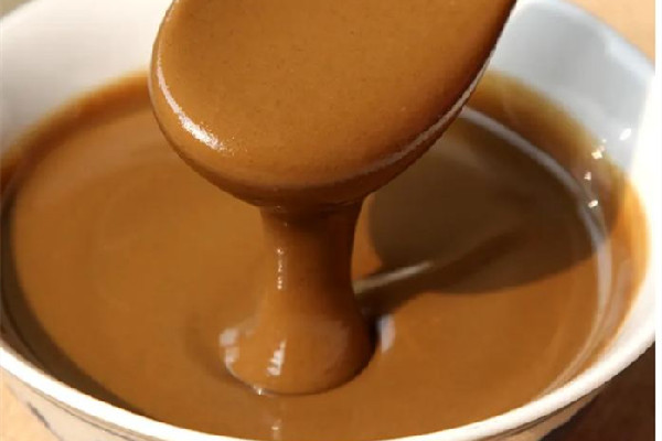 芝麻醬怎么調(diào)制最好吃 芝麻醬加熱水稀釋還是冷水 芝麻醬怎么調(diào)制最好吃 芝麻醬加熱水稀釋還是冷水