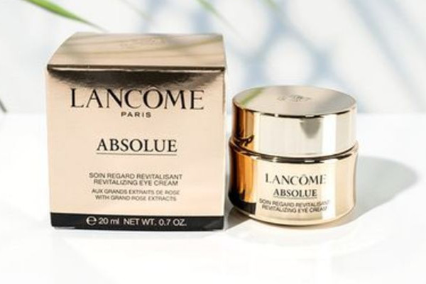 蘭蔻菁純眼霜有酒精味正常嗎 蘭蔻菁純眼霜可以當面霜擦臉嗎 蘭蔻菁純眼霜有酒精味正常嗎 蘭蔻菁純眼霜可以當面霜擦臉嗎