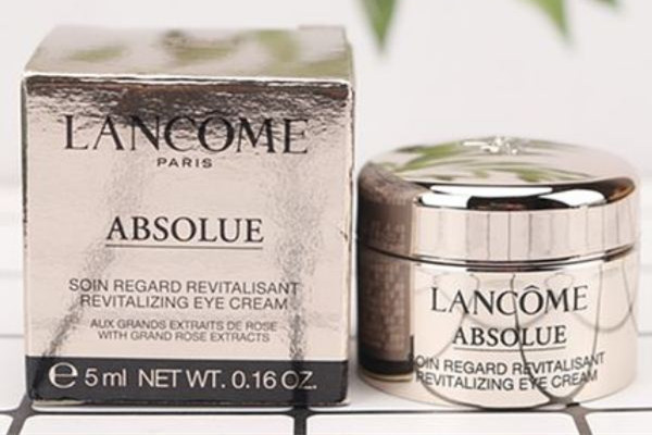 蘭蔻菁純眼霜有酒精味正常嗎 蘭蔻菁純眼霜可以當面霜擦臉嗎 蘭蔻菁純眼霜有酒精味正常嗎 蘭蔻菁純眼霜可以當面霜擦臉嗎