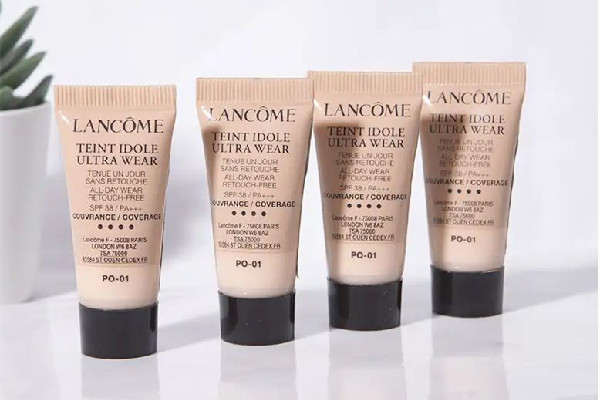 蘭蔻粉底液適合干皮還是油皮 蘭蔻粉底液會悶痘嗎 蘭蔻粉底液適合干皮還是油皮 蘭蔻粉底液會悶痘嗎