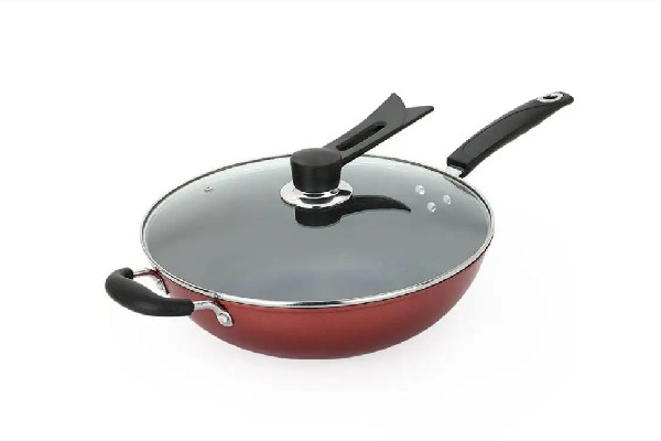 不粘鍋掉涂層還能用嗎 不粘鍋涂層脫落有毒嗎 不粘鍋掉涂層還能用嗎 不粘鍋涂層脫落有毒嗎