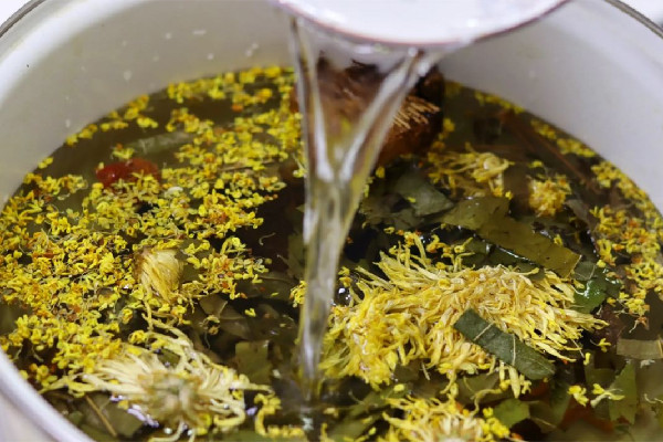 入伏要吃羊肉嗎 入伏喝什么茶最好 入伏要吃羊肉嗎 入伏喝什么茶最好