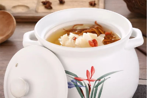 砂鍋要等到?jīng)隽嗽傧磫?砂鍋怎么保養(yǎng)才耐用 砂鍋要等到?jīng)隽嗽傧磫?砂鍋怎么保養(yǎng)才耐用