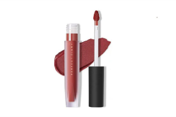 完美日記唇釉哪個(gè)色號(hào)好看 完美日記唇釉最火色號(hào) 完美日記唇釉哪個(gè)色號(hào)好看 完美日記唇釉最火色號(hào)