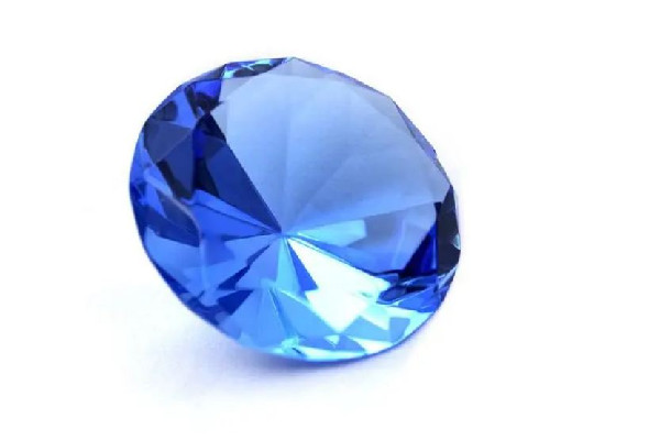 藍寶石適合什么屬相戴 藍寶石佩戴禁忌 藍寶石適合什么屬相戴 藍寶石佩戴禁忌