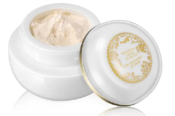 貴婦膏要不要避開眼周圍 貴婦膏的正確用法 貴婦膏要不要避開眼周圍 貴婦膏的正確用法