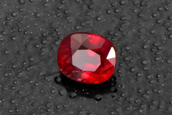 紅寶石會(huì)升值嗎 紅寶石的等級(jí)及價(jià)值 紅寶石會(huì)升值嗎 紅寶石的等級(jí)及價(jià)值