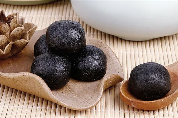 黑芝麻丸一天吃幾粒最好 黑芝麻丸吃多了有什么影響 黑芝麻丸一天吃幾粒最好 黑芝麻丸吃多了有什么影響