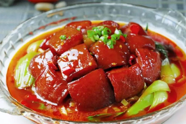 紅燒肉糖色用油炒還是用水炒 紅燒肉糖色怎么熬 紅燒肉糖色用油炒還是用水炒 紅燒肉糖色怎么熬