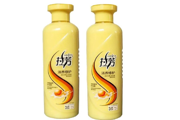 護(hù)發(fā)素碰到頭皮會(huì)導(dǎo)致脫發(fā)嗎 護(hù)發(fā)素對(duì)頭皮有沒有傷害 護(hù)發(fā)素碰到頭皮會(huì)導(dǎo)致脫發(fā)嗎 護(hù)發(fā)素對(duì)頭皮有沒有傷害