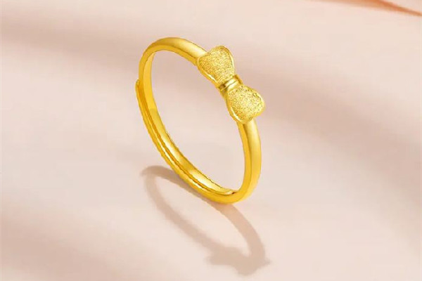 黃金戒指變形了可以換嗎 黃金戒指回收價(jià)多少錢一克 黃金戒指變形了可以換嗎 黃金戒指回收價(jià)多少錢一克