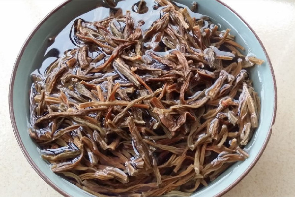 干豆角用老豆角還是嫩豆角 干豆角怎么曬才能保持綠色 干豆角用老豆角還是嫩豆角 干豆角怎么曬才能保持綠色