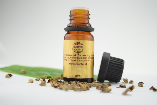 眼部精油哪個(gè)牌子好 眼部精油十大排行榜 眼部精油哪個(gè)牌子好 眼部精油十大排行榜