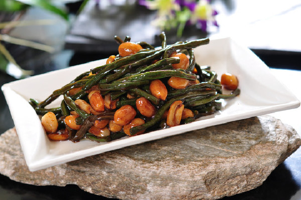 干豆角為什么是黑色的 干豆角時(shí)間長(zhǎng)了還能吃嗎 干豆角為什么是黑色的 干豆角時(shí)間長(zhǎng)了還能吃嗎