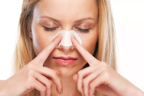 去黑頭可以用水楊酸嗎 去黑頭用哪種酸好 去黑頭可以用水楊酸嗎 去黑頭用哪種酸好