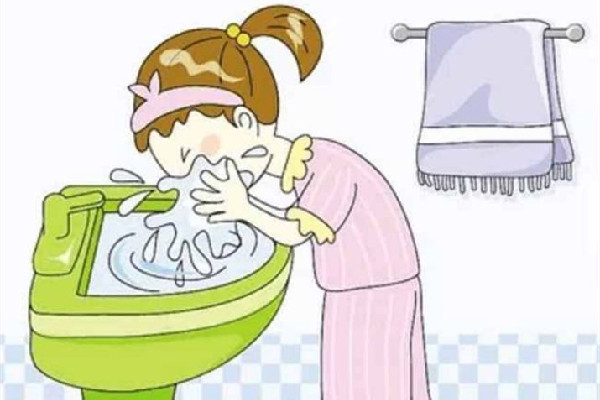 去黑頭的洗面奶排行榜 去黑頭用什么產(chǎn)品最好 去黑頭的洗面奶排行榜 去黑頭用什么產(chǎn)品最好