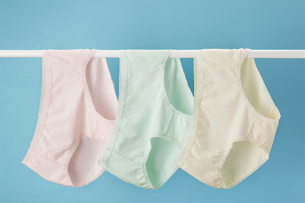 內(nèi)褲買什么材質(zhì)的比較好 內(nèi)褲買大了好還是小了好 內(nèi)褲買什么材質(zhì)的比較好 內(nèi)褲買大了好還是小了好