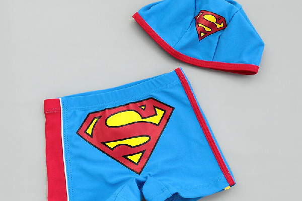 游泳褲有內襯是前面嗎 游泳褲穿短的還是五分褲好 游泳褲有內襯是前面嗎 游泳褲穿短的還是五分褲好