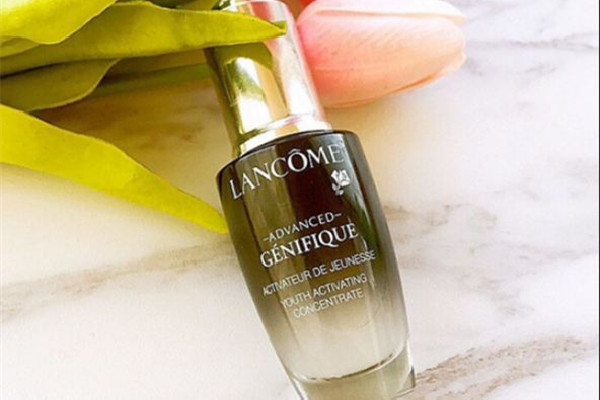 蘭蔻小黑瓶要不要疊加精華 蘭蔻小黑瓶要怎么搭配使用 蘭蔻小黑瓶要不要疊加精華 蘭蔻小黑瓶要怎么搭配使用