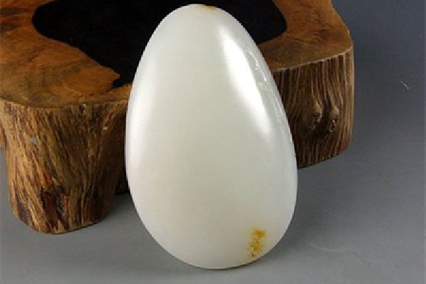 羊脂玉有收藏價值嗎 羊脂玉市場價多少錢一克 羊脂玉有收藏價值嗎 羊脂玉市場價多少錢一克