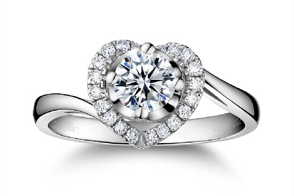 鉆戒有活口的嗎 鉆戒有什么標(biāo)志 鉆戒有活口的嗎 鉆戒有什么標(biāo)志