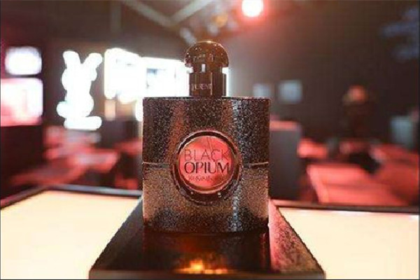 ysl鴉片香水什么味道 ysl鴉片香水是男香女香 ysl鴉片香水什么味道 ysl鴉片香水是男香女香