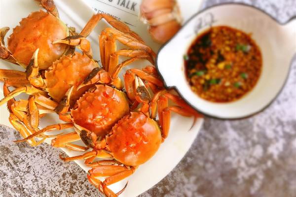 大閘蟹吃公的好還是母的好 大閘蟹什么地方不能吃 大閘蟹吃公的好還是母的好 大閘蟹什么地方不能吃