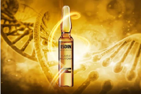 安瓶精華液晚上用還是早上用 安瓶精華液什么時候用 安瓶精華液晚上用還是早上用 安瓶精華液什么時候用