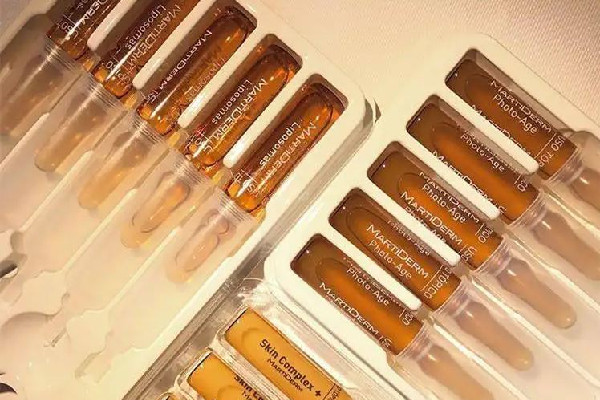 安瓶精華液晚上用還是早上用 安瓶精華液什么時候用 安瓶精華液晚上用還是早上用 安瓶精華液什么時候用