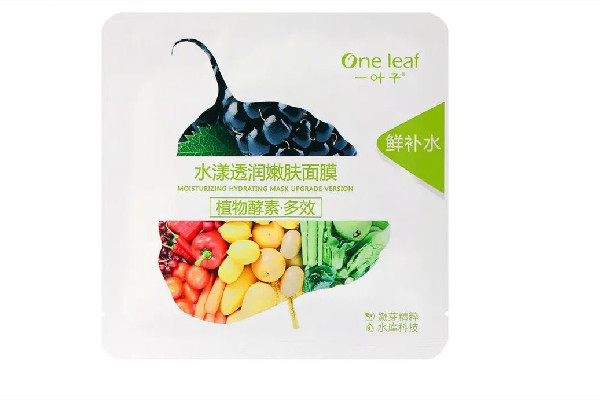 補(bǔ)水面膜有收縮毛孔的作用嗎 補(bǔ)水面膜有什么作用與功效 補(bǔ)水面膜有收縮毛孔的作用嗎 補(bǔ)水面膜有什么作用與功效