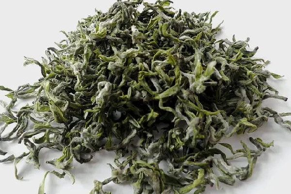 碧螺春和龍井哪個(gè)好 碧螺春是我國(guó)著名的綠茶嗎 碧螺春和龍井哪個(gè)好 碧螺春是我國(guó)著名的綠茶嗎