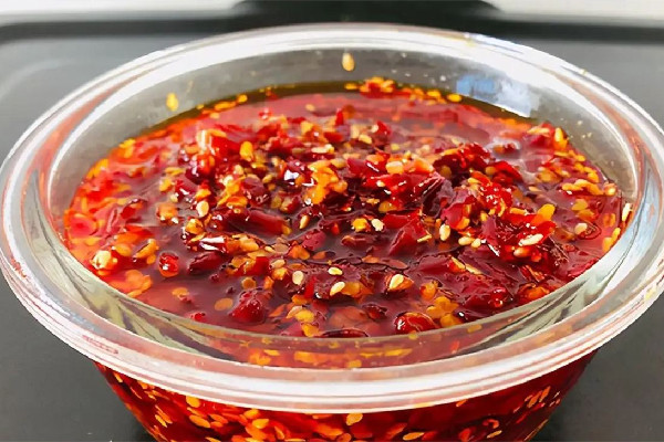 辣椒醬要腌制多長時間才好吃 辣椒醬放冰箱還是外面 辣椒醬要腌制多長時間才好吃 辣椒醬放冰箱還是外面