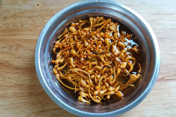 蟲草花什么顏色才是真品 蟲草花怎么選才是好的 蟲草花什么顏色才是真品 蟲草花怎么選才是好的