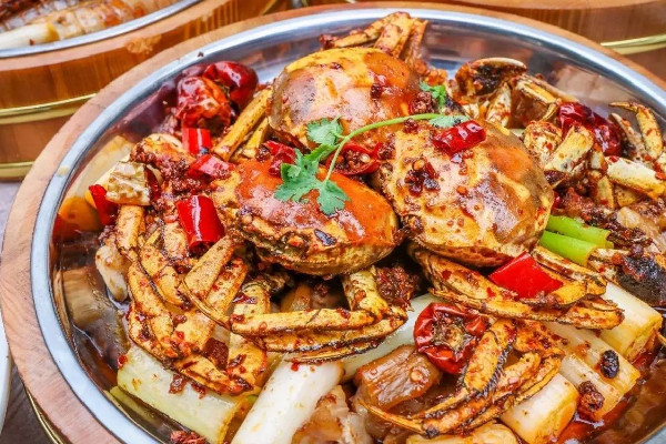 香辣蟹要放啤酒嗎 香辣蟹要煮多久 香辣蟹要放啤酒嗎 香辣蟹要煮多久