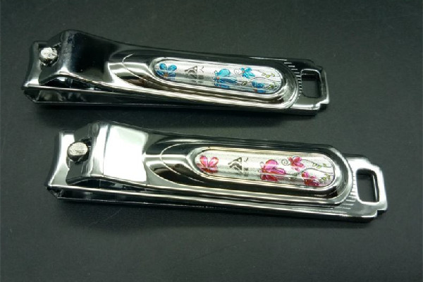 指甲刀生銹了還能用嗎 指甲刀生銹了怎么辦 指甲刀生銹了還能用嗎 指甲刀生銹了怎么辦