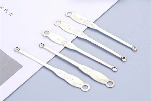 挖耳勺要不要借給別人 挖耳勺可以用酒精消毒嗎 挖耳勺要不要借給別人 挖耳勺可以用酒精消毒嗎